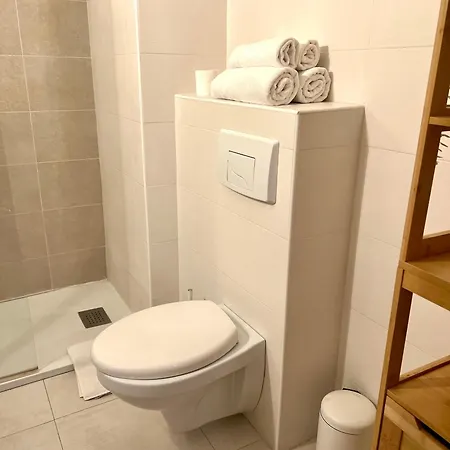 Pws Antibes, Provence-alpes-cote-d'azur, * Antibes